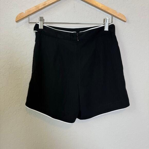 Diane Von Furstenberg Women's Black with White Trim Wrap Skort Size XXS - Picture 8 of 9